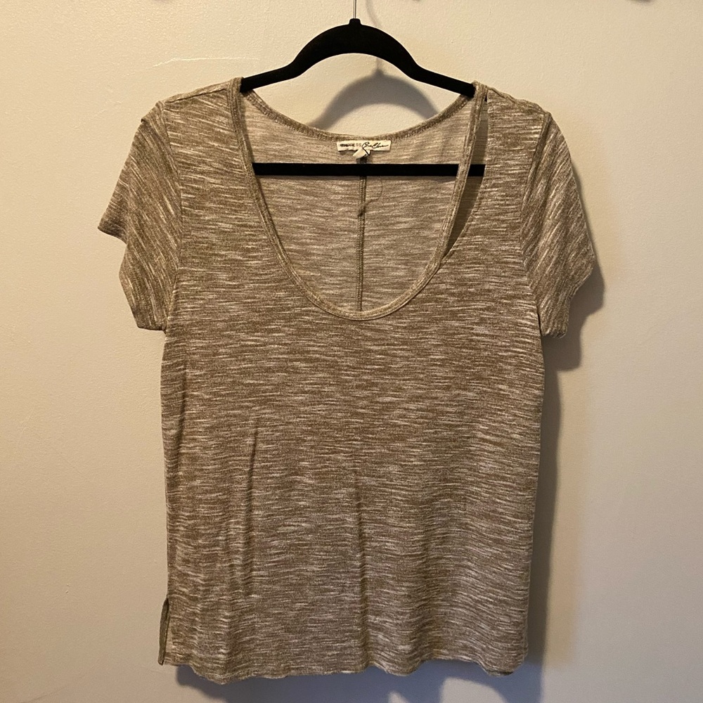 Heathered Green Tee